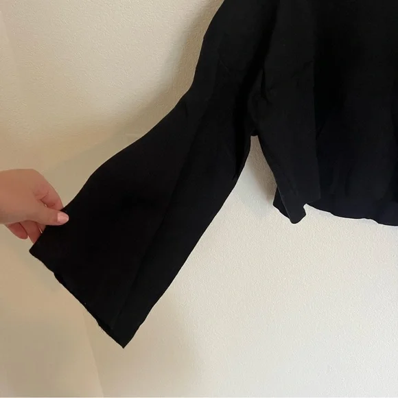 GIRL SOLDIER CROPPED SWEATER BLACK - Picture 6 of 7